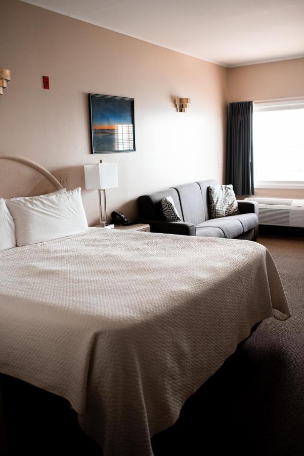 West Bank 5*